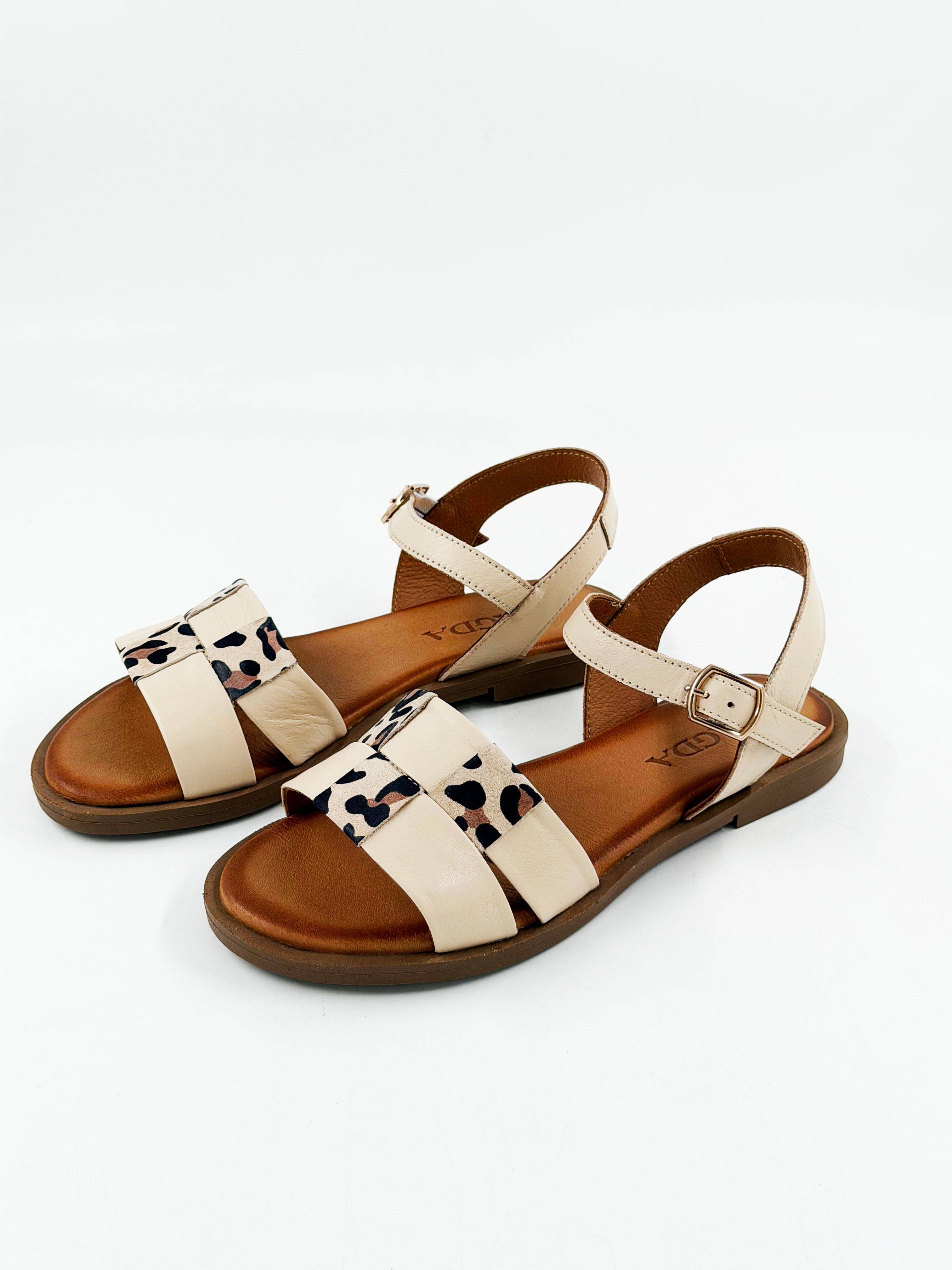Nastja / Bez Kozne Sandale